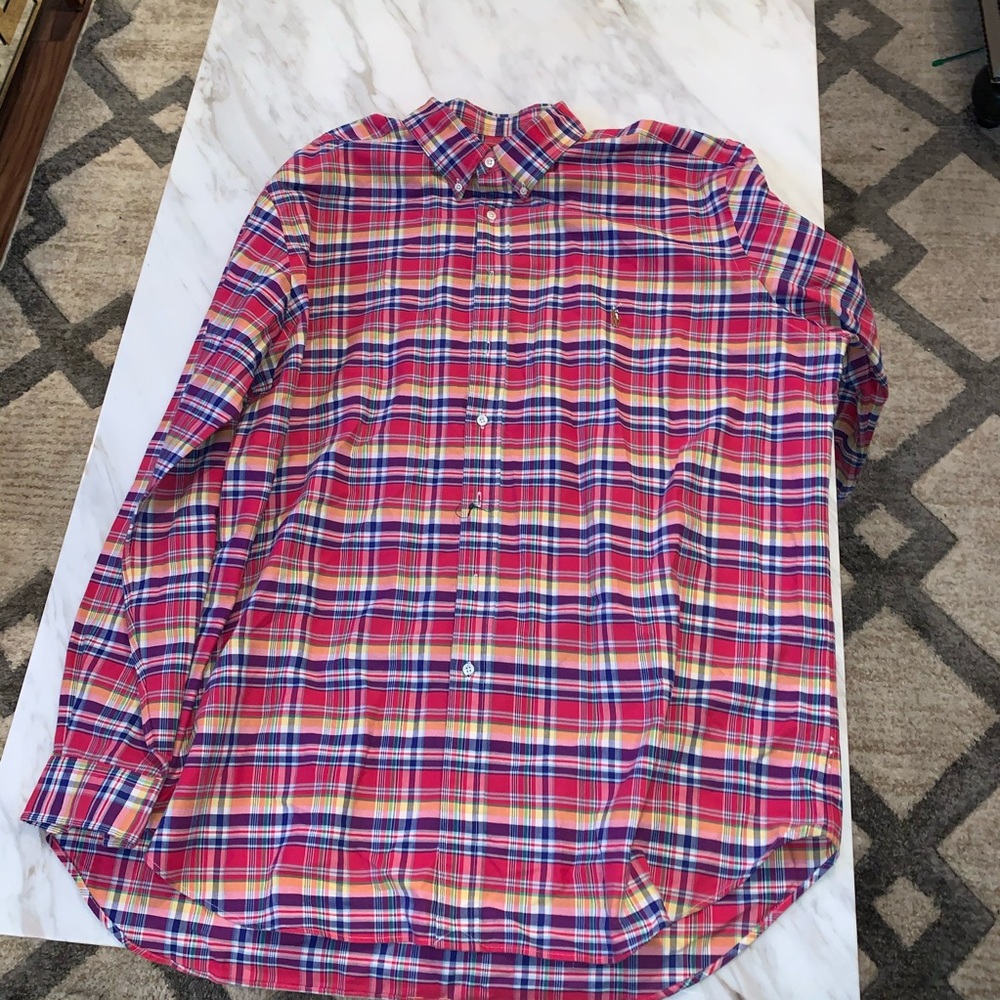 Men’s Ralph Lauren buttondown shirt